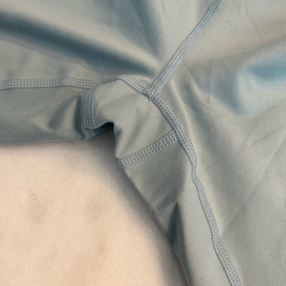 Zella Medium Aqua Blue Crop Hire Rise Side Pocket Leggings 23” - Picture 3 of 7